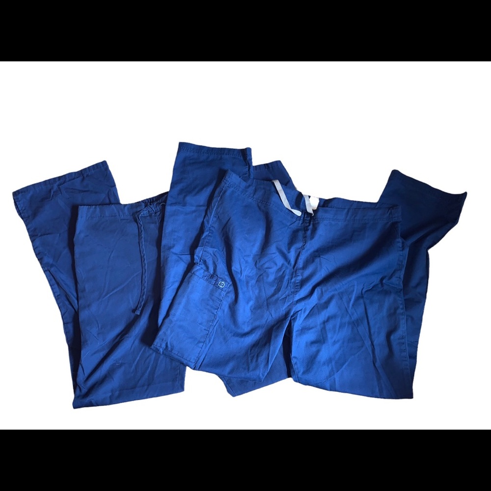Pair scrub pants